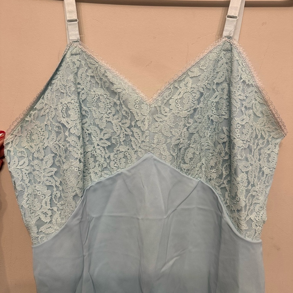 Vintage Sears Lace Trim Fairy Vibes Chemise in Light Blue Size 36 - Picture 4 of 7
